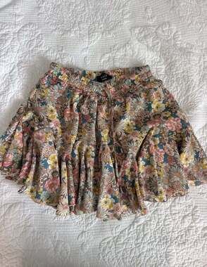 Meadow Moon Printed Organza Mini Skort – VICI